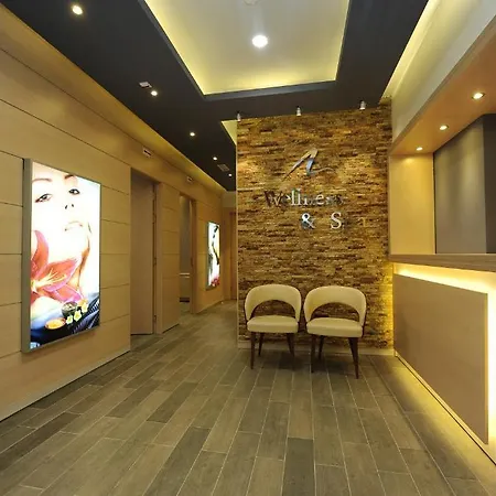 Hotel Angella 4*